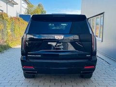 CADILLAC Escalade Sport Platinum 6.2l MY26 4.59%
