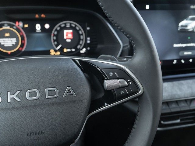 Octavia Combi 2.0 TDI Tour DSG AHK+MATRIX+360°+N