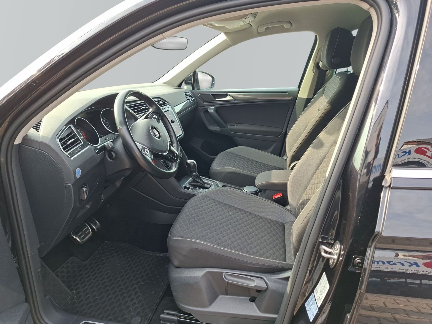 Tiguan 2.0 TDI DSG 4Motion Join *AHK*NAVI*ACC*