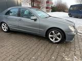 Mercedes-Benz C 230 KOMPRESSOR AVANTGARDE Avantgarde - gebrauchte Mercedes-Benz C 230 aus dem Jahr 2005