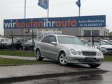 Mercedes-Benz E-Klasse Lim. E 270 CDI*TEMPOMAT*PDC V-H*NAVI !! - Mercedes-Benz E 270 aus 2003