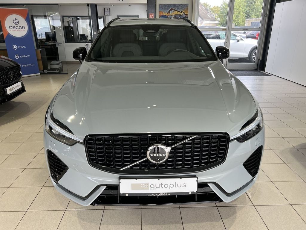 Volvo XC60 T6 Plus Dark Recharge AWD ACC BLIS AHK LED