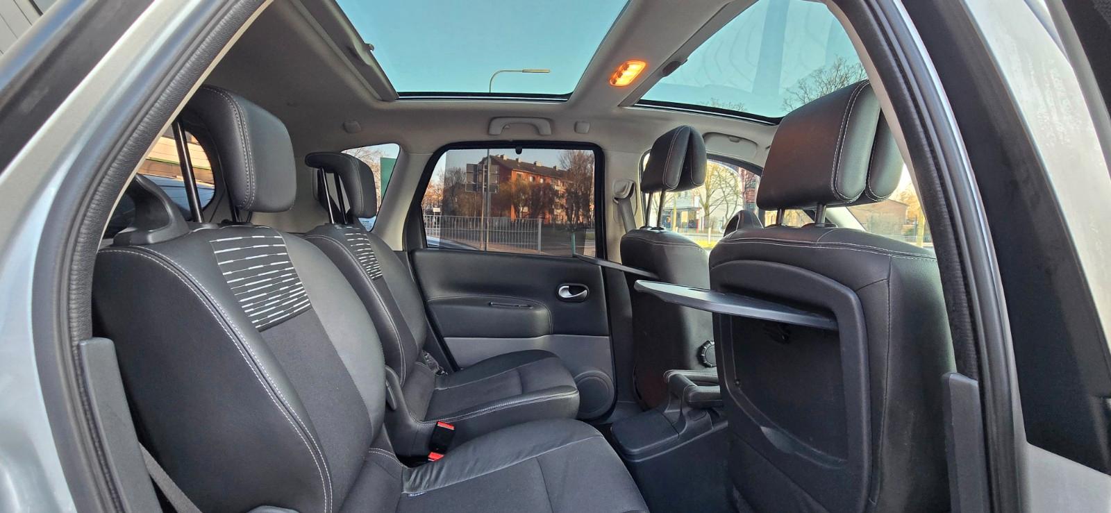 Renault Scenic 1.6 Automatik Panorama Keyless go TÜV neu