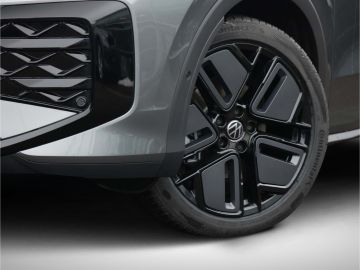 Volkswagen T-Roc R-Line 1.5 eTSI DSG AHK Kamera LED