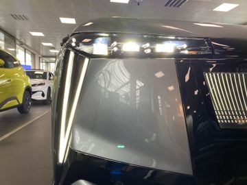 DS Automobiles N°8 ETOILE AWD LONG RANGE 350 PS Massage, Matrix