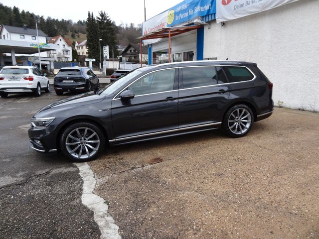 Fahrzeugabbildung Volkswagen Passat Variant/R-Line/Virtual/Pano/Navi/LED/AHK/