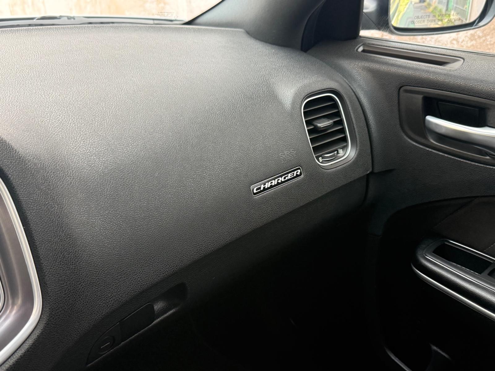 Dodge Charger SXT Pentastar V6-3.6 Automatic 81tkm., миниатюра 30