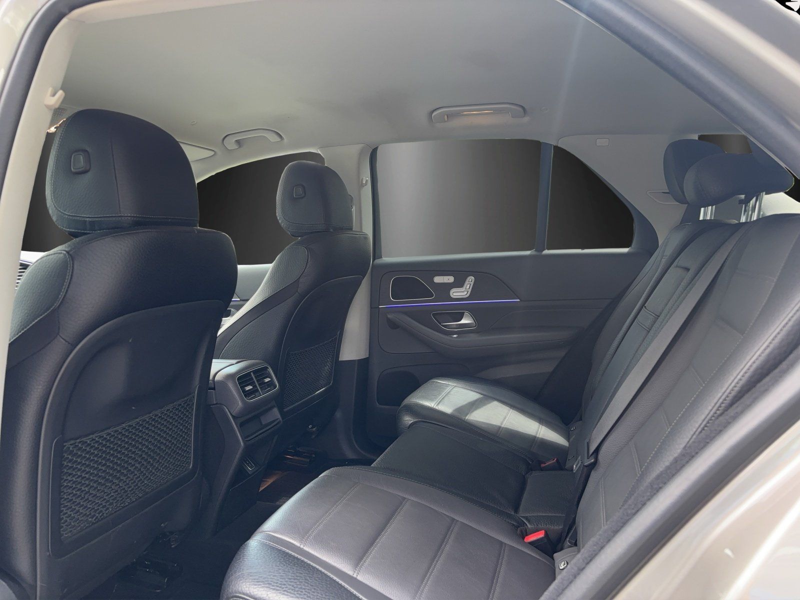 Fahrzeugabbildung Mercedes-Benz GLE350d AMG Masage DISTR KeyGo AIRMATIC Memo AHK