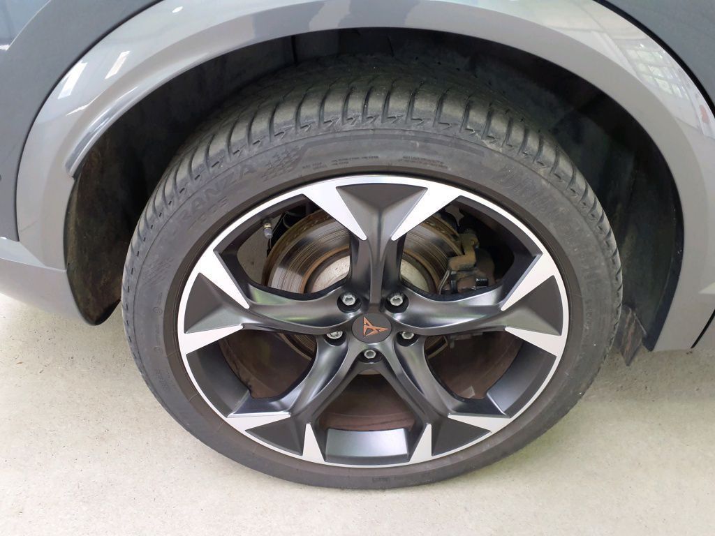 Cupra Formentor 1.4 TSI e-HYBRID 180kW Tempo*PDC*RFK