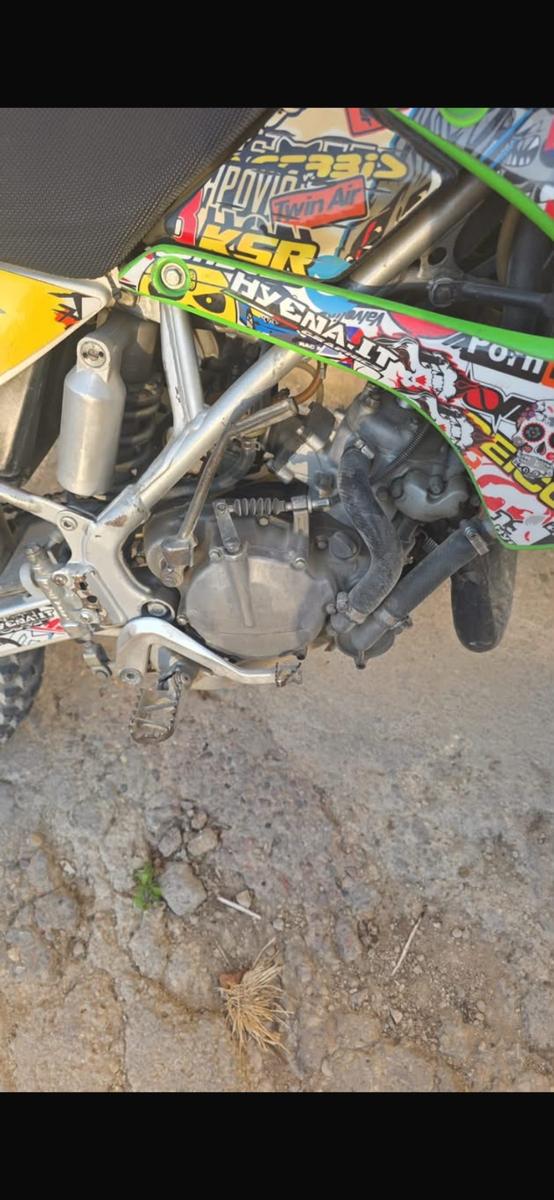 Kawasaki  2007 — двигун 85 cm³, 30 HP (22kW)