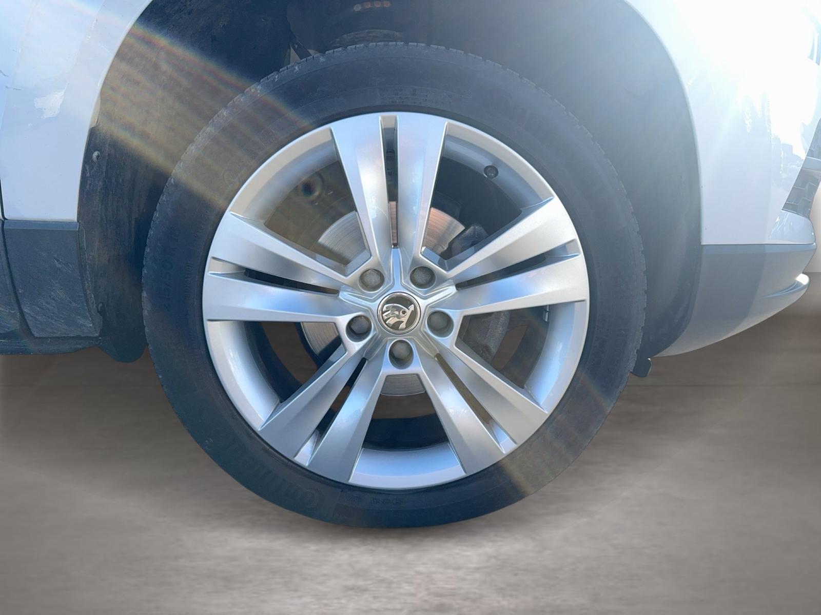Skoda Karoq Style 1.5l TSI 110kW 7-Gang-DSG 4xSHZG LED