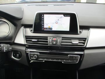 BMW 218 Gran Tourer - 3