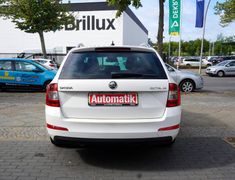 Fahrzeugabbildung Skoda Octavia Combi Elegance DSG Tempomat Klim SHZ PDC