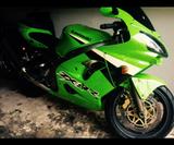 Kawasaki ZX-9R - SPORTLER VON 126 BIS 250 CCM