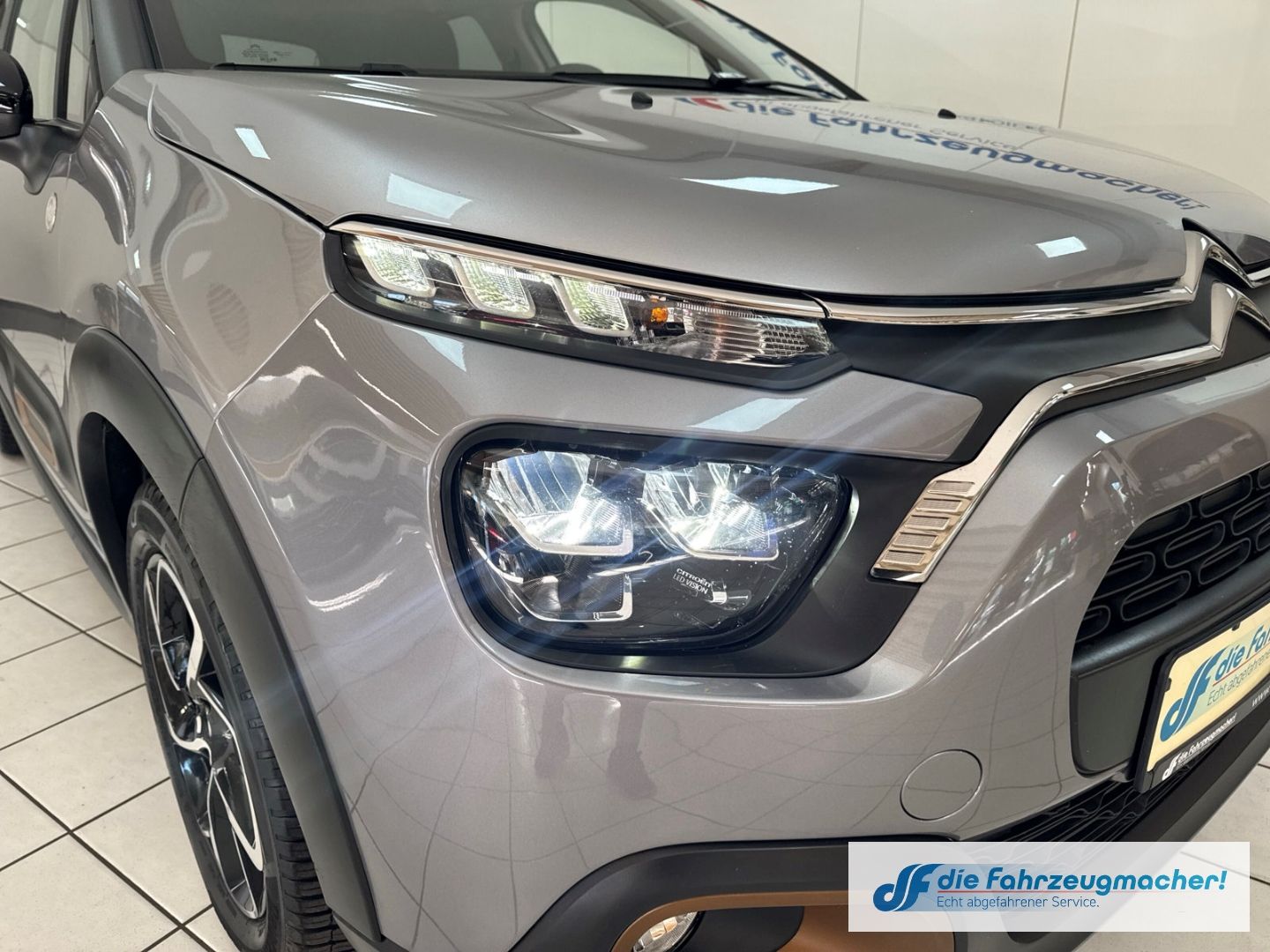 Fahrzeugabbildung Citroën C3 C-Series LED Klimaautom DAB SHZ Spurhalteass.