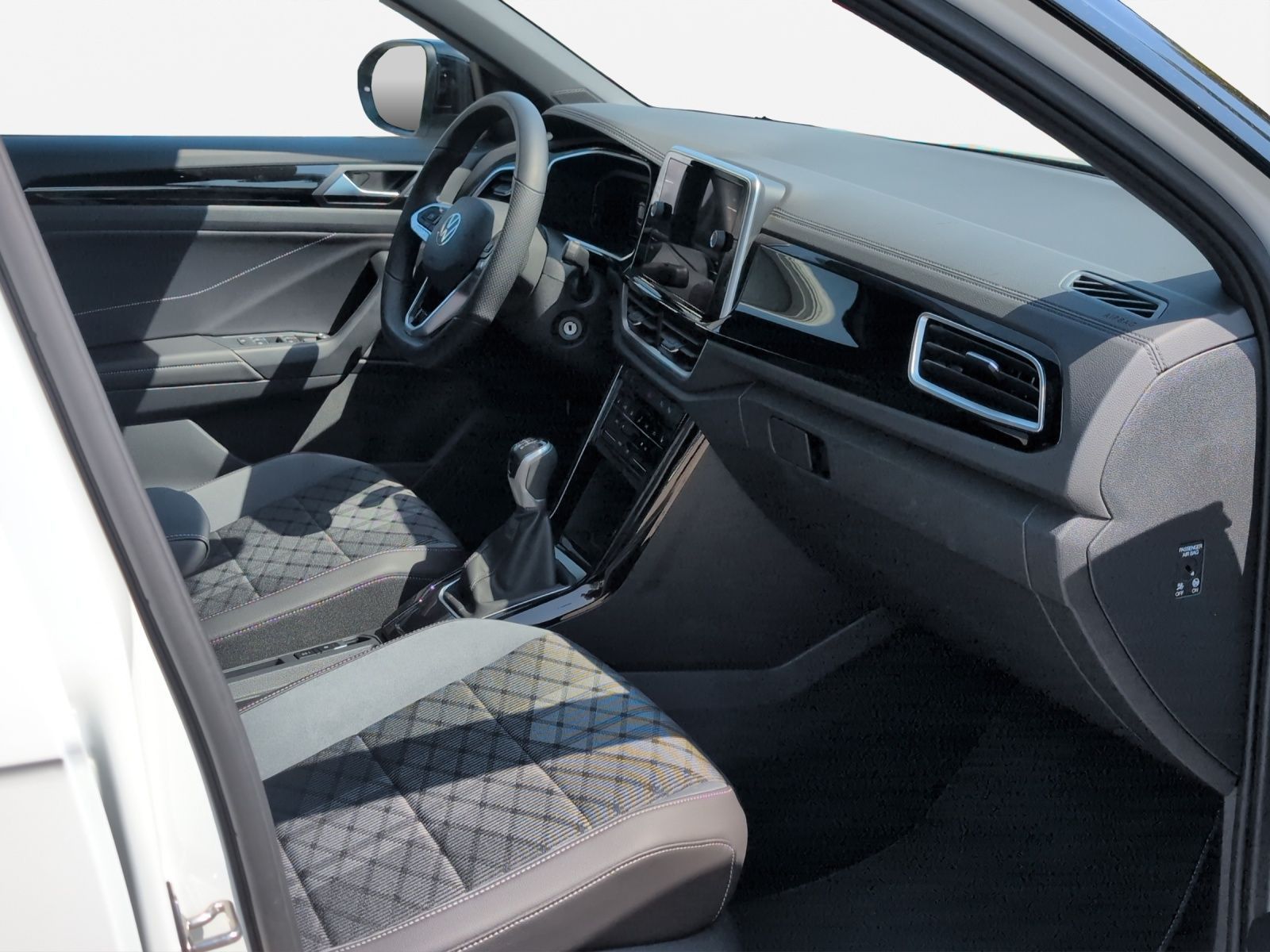 Volkswagen T-Roc - Bild 4