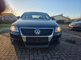 Volkswagen Passat Lim.  2.0 TDI Sportline - Volkswagen Passat aus 2007: TDI