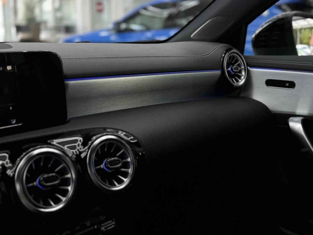 Mercedes-Benz A-Class e Edition 2020, 1 Hand, AMG LINE,Alcantara, миниатюра 18
