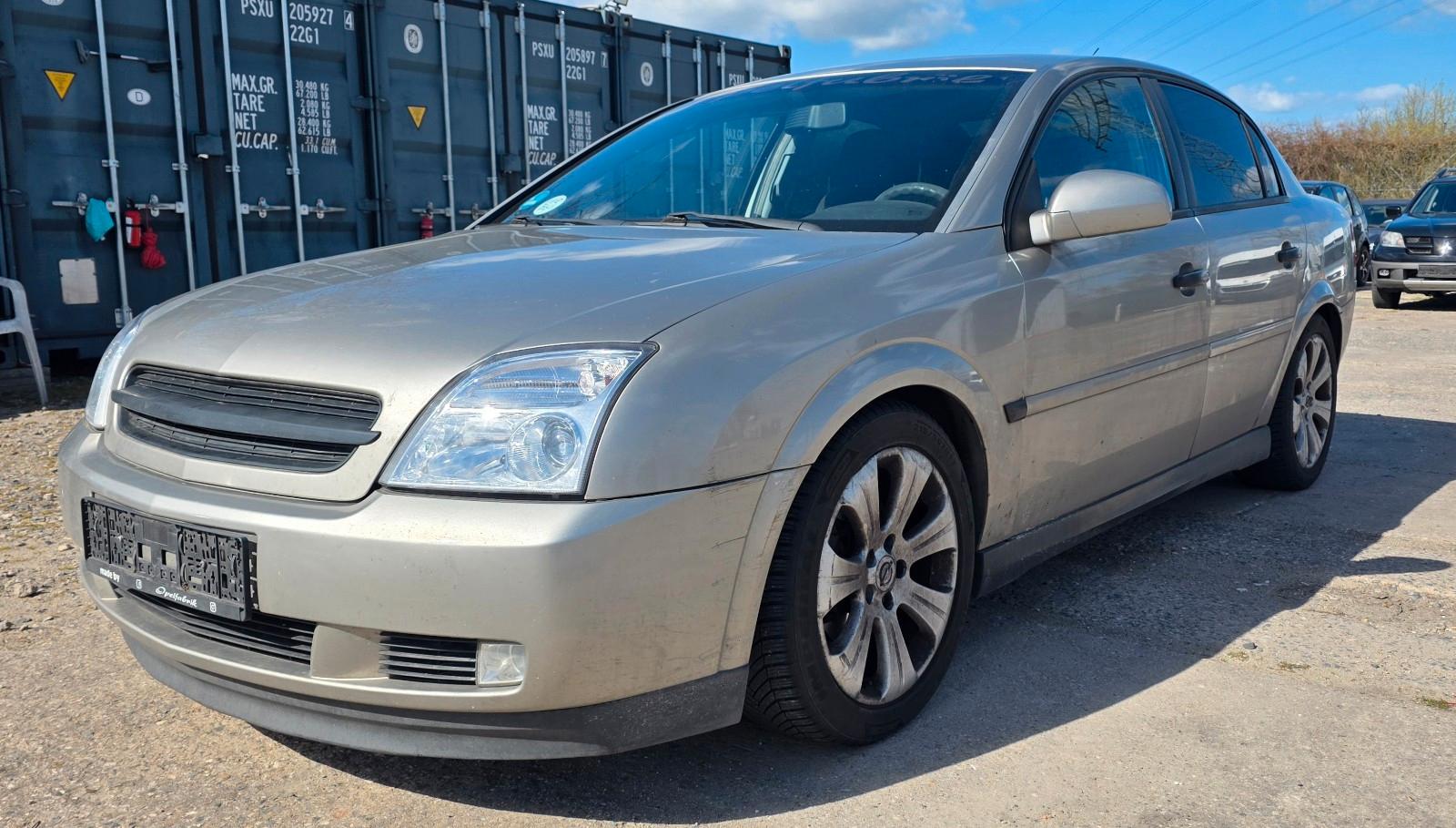 Opel Vectra 1.8 16V   Klimaanlage , AHK