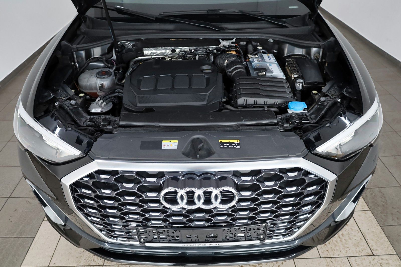 Fahrzeugabbildung Audi Q3 Sportback S line, Leder,Navi,LED,SH,Kamera