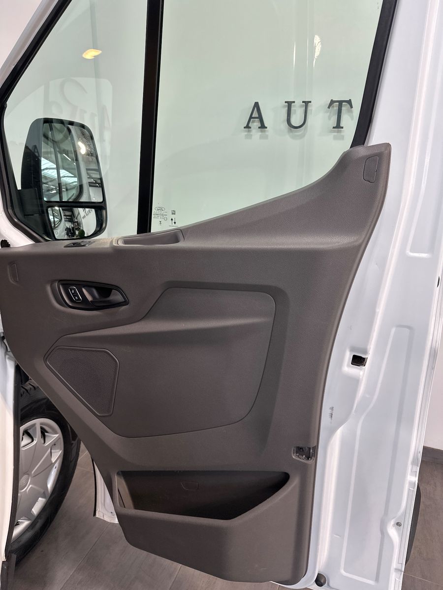 Fahrzeugabbildung Ford Transit FT 350 L3H2 KLIMA+PDC+SHZ+TEMPOMAT+1HD