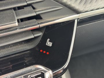 Peugeot 2008 e- Allure Pack *SHZ*KAM*