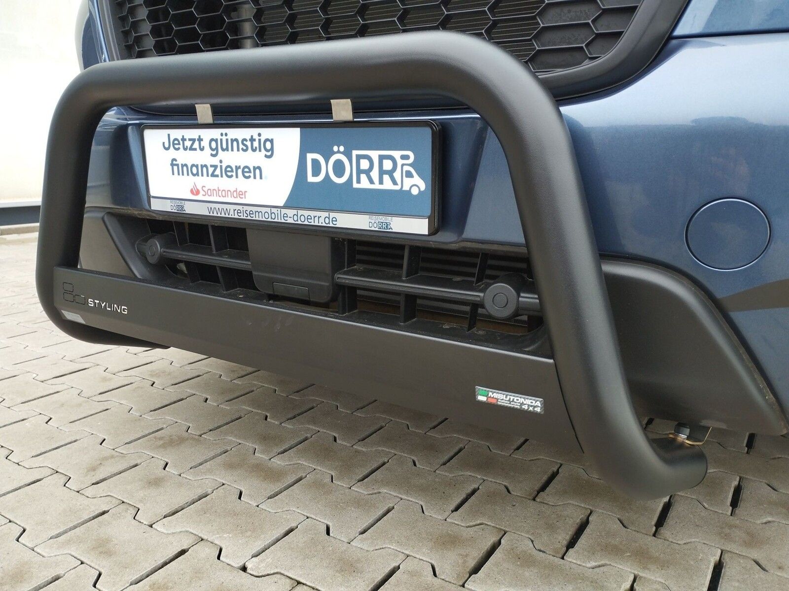Fahrzeugabbildung Karmann Dexter 4x4 DE 570 AW Klima, RFK, El. Trittstufe