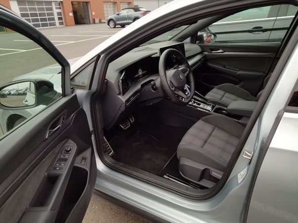Volkswagen Golf - Bild 6