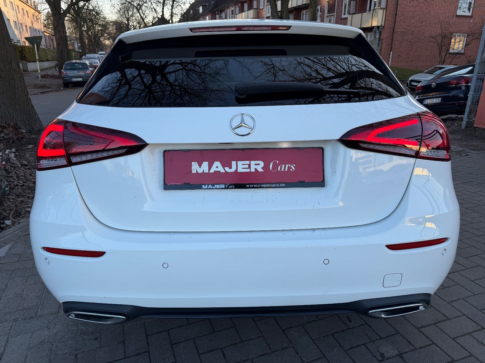 Fahrzeugabbildung Mercedes-Benz A 220 Night Paket*LED*KAMERA*TEMPO*SITZHEIZ*PDC*