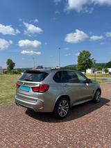 BMW X5 M F85  - BMW X5 M mit Benzin-Antrieb