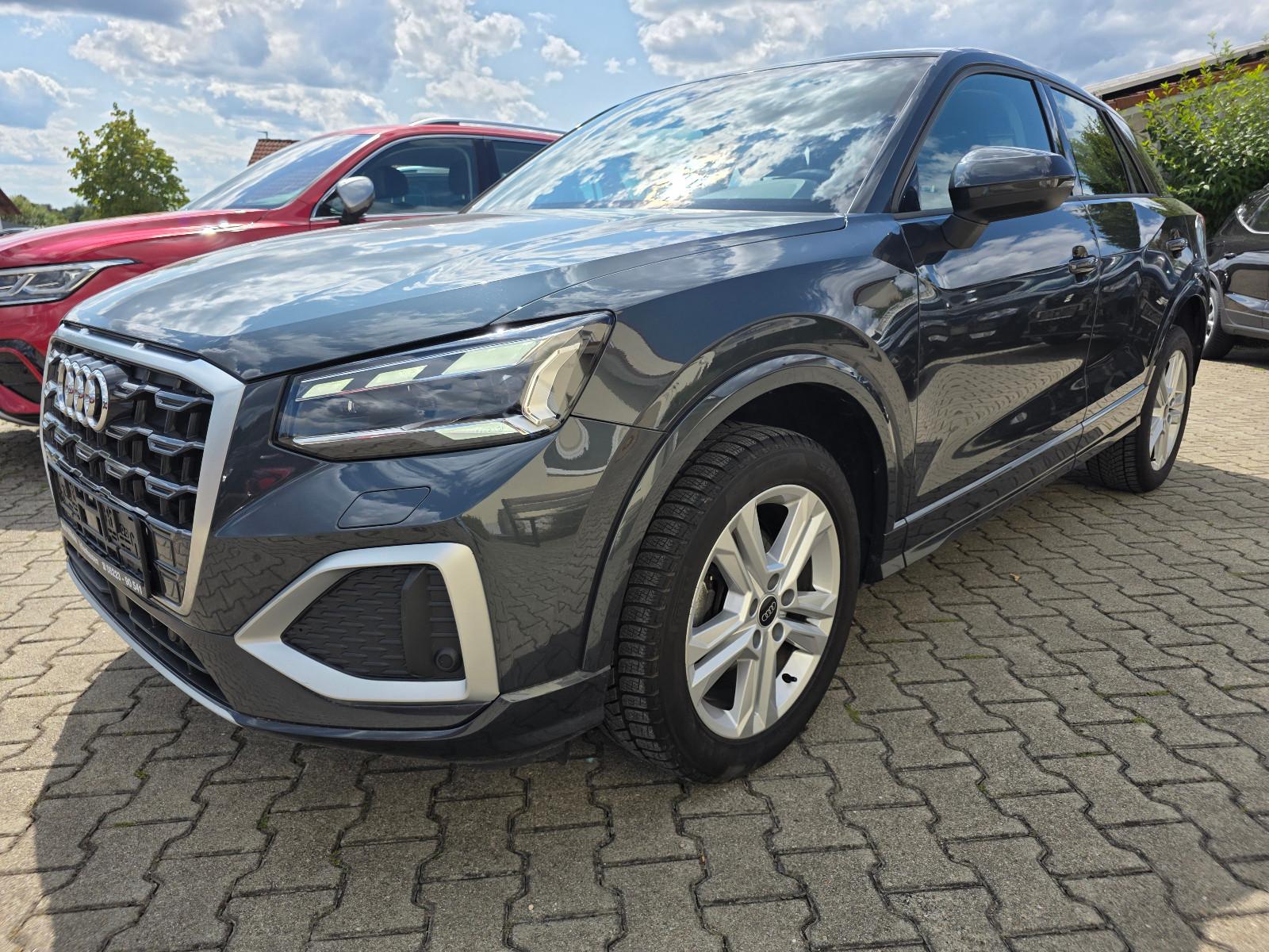 Audi Q2 35 TFSI advanced ACC AHK Kamera Matrix VZE