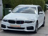 BMW 530 d M Sport Touring | ALCANT SHZ 8FACH 1HAND - BMW 530: Kombi, 530d