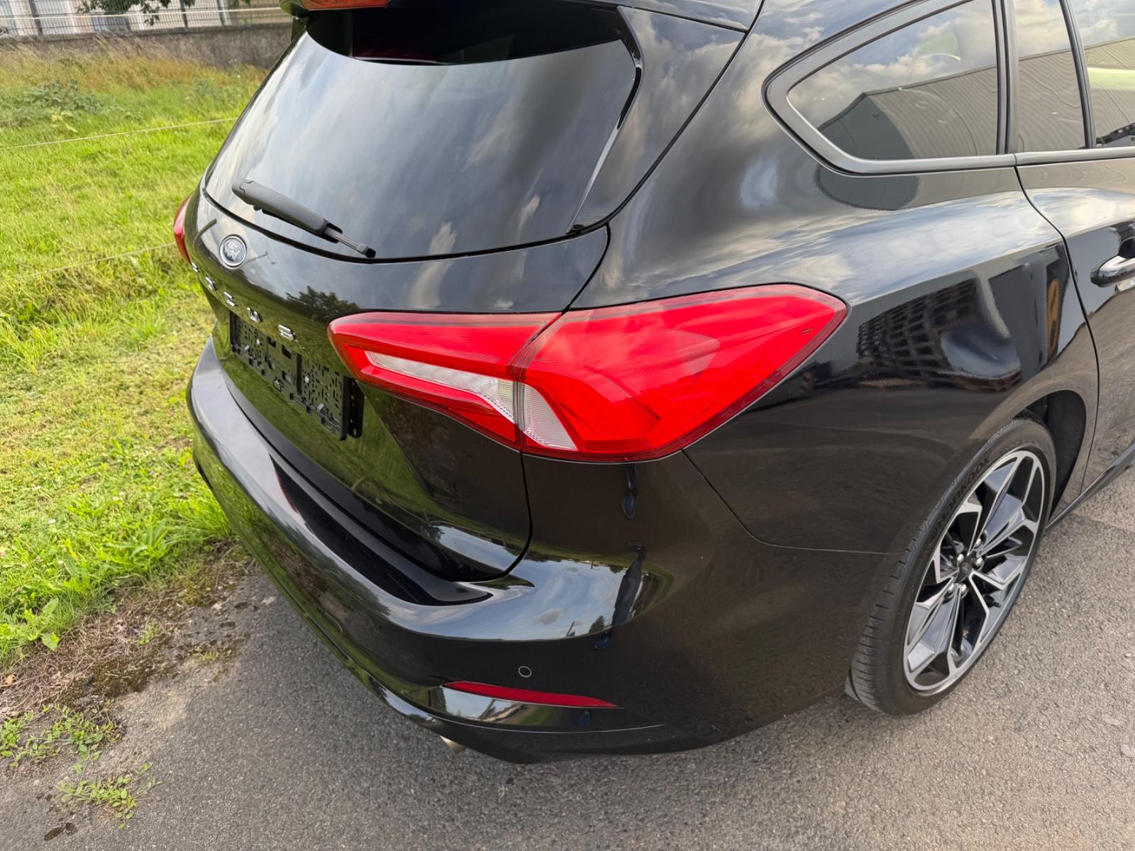 Ford Focus 1,0 EcoBoost 92kW ST-Line Turnier Auto...