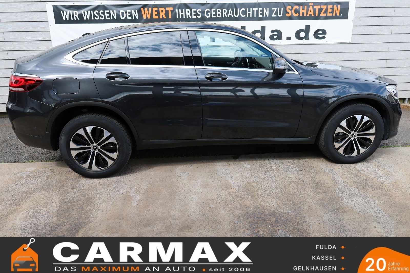 Fahrzeugabbildung Mercedes-Benz GLC 300e 4M Coupe,Sitzlüftung,Leder,Navi,Kamera