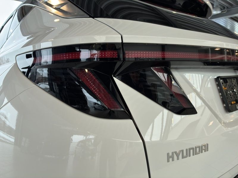 Fahrzeugabbildung Hyundai TUCSON PRIME HUD LED SHZ KLIMA NAVI
