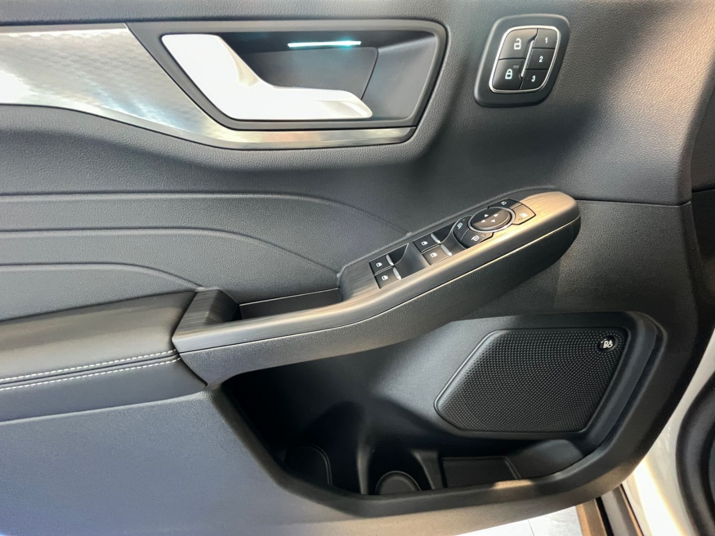 Ford Kuga - Bild 13