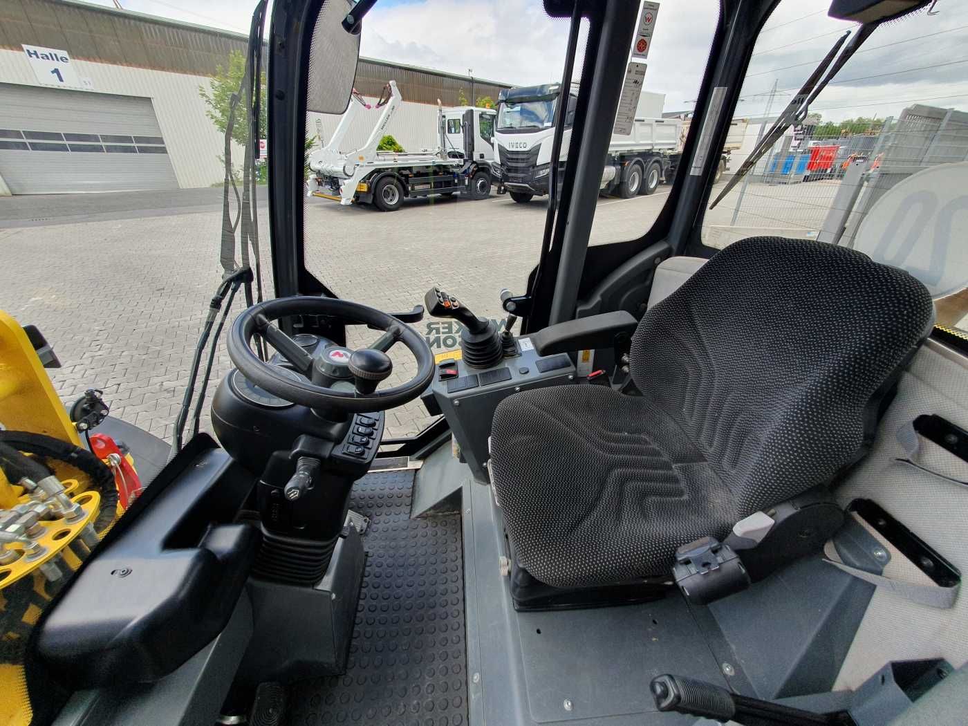 Fahrzeugabbildung Wacker WL34 (RL40) / Schaufel + Gabel / nur 743h / 62PS
