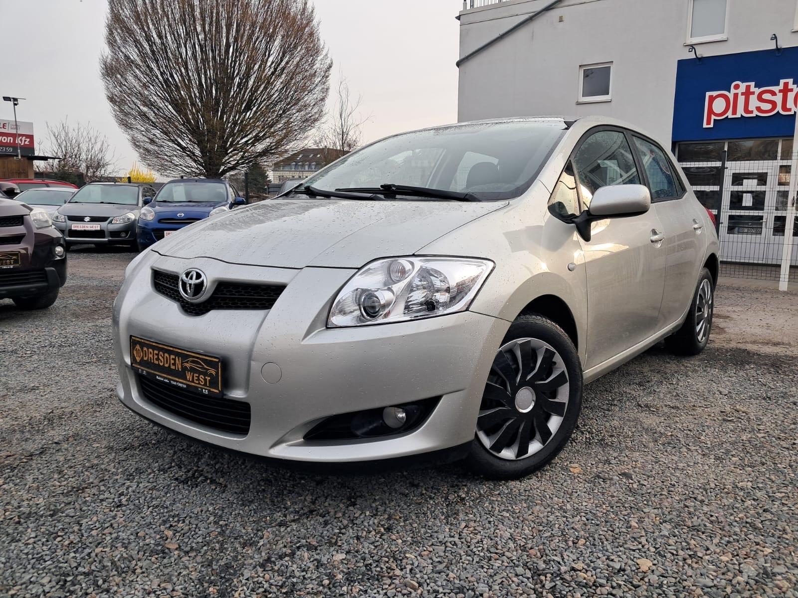 Toyota Auris Sol