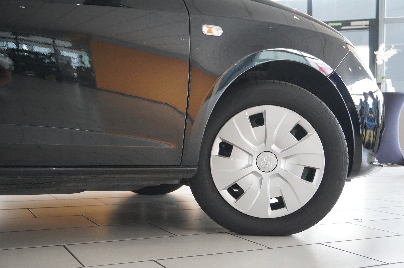 Fahrzeugabbildung SEAT Ibiza 1.4 TDI STYLE 5-TÜR NAVI/TEMP./PDC/NEBEL