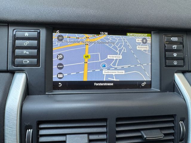 Land Rover Discovery Sport SE AWD