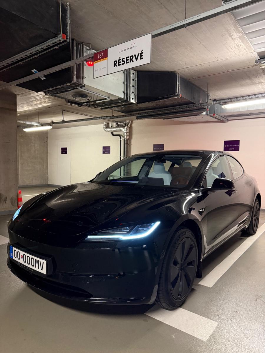 Tesla Model 3 Hinterradantrieb RWD Premium / Highland