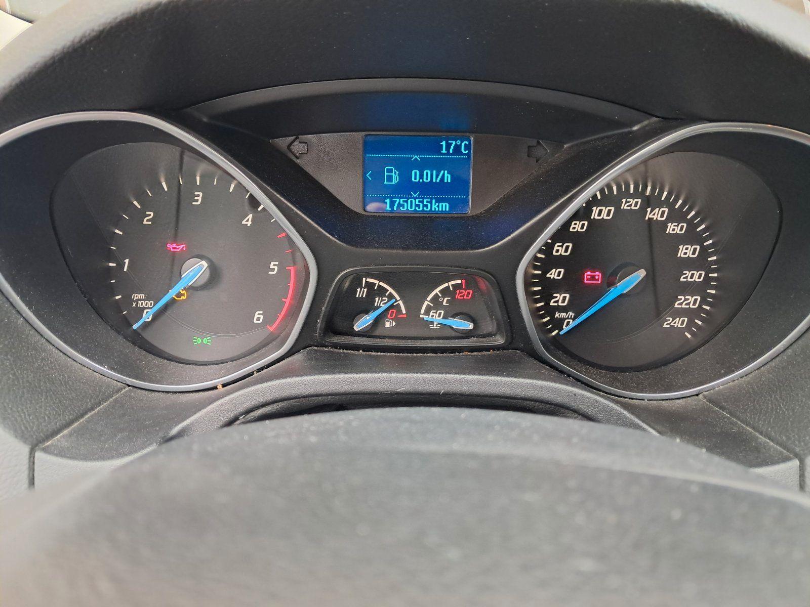 Ford Focus 2014 — photo 6