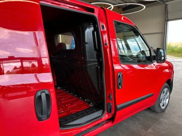 MYAUTOCENTER – Gebraucht- und Jahreswagen mit Werkstattservice in Pfaffenhofen Fiat Doblo *Basis Kasten*Klimaanlage*1-Hand*Schiebetü