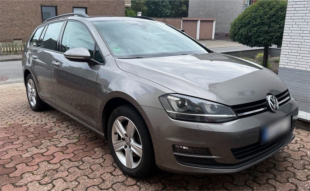 Image of Volkswagen Golf