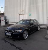 BMW E91 320i LCI - BMW 320: 320i E91