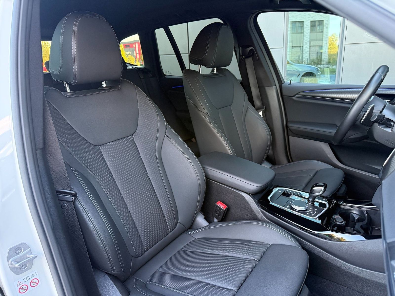Fahrzeugabbildung BMW X3 20d xD M-SPORT|AHK|KAMERA|GARANTIE BIS 7/2029