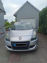 Renault Grand Scenic Dynamique 2.0 16V 140 CVT Dynamique - Renault Grand Scenic Dynamique mit Benzin-Antrieb
