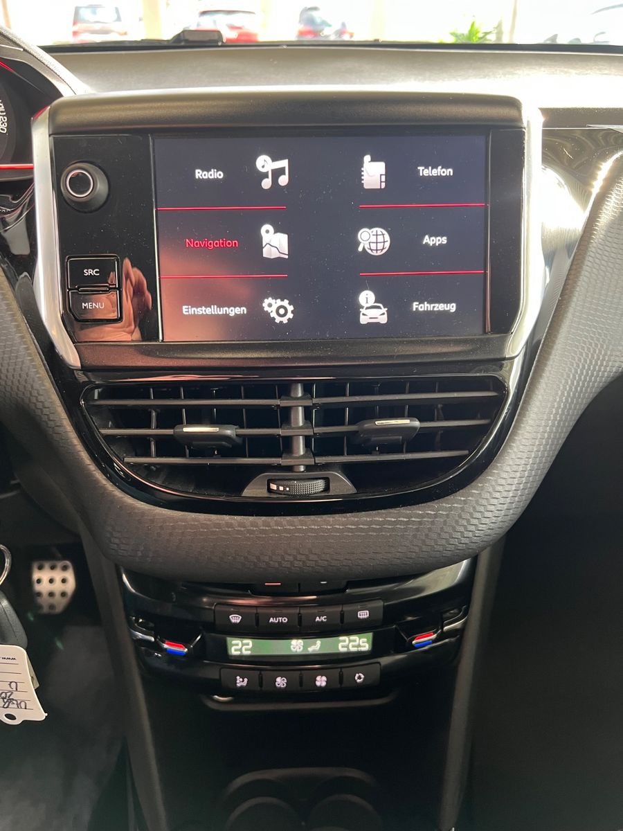 Fahrzeugabbildung Peugeot 2008 Allure GT LINE AUTOMATIK*DACHHIMMEL MIT LED