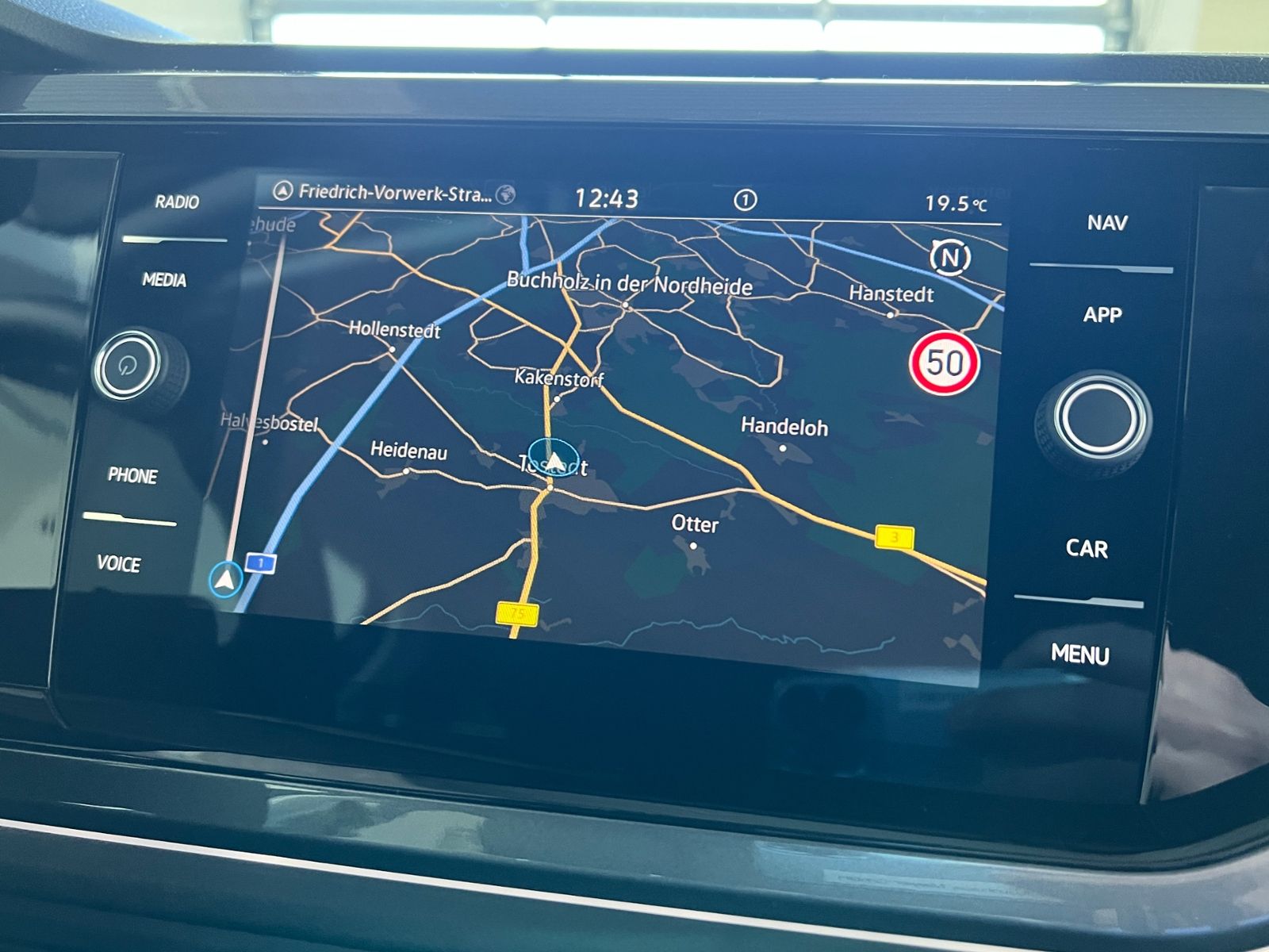 Fahrzeugabbildung Volkswagen Polo Style 1.0 TSI DSG *IQ.Drive,Navi,ACC*