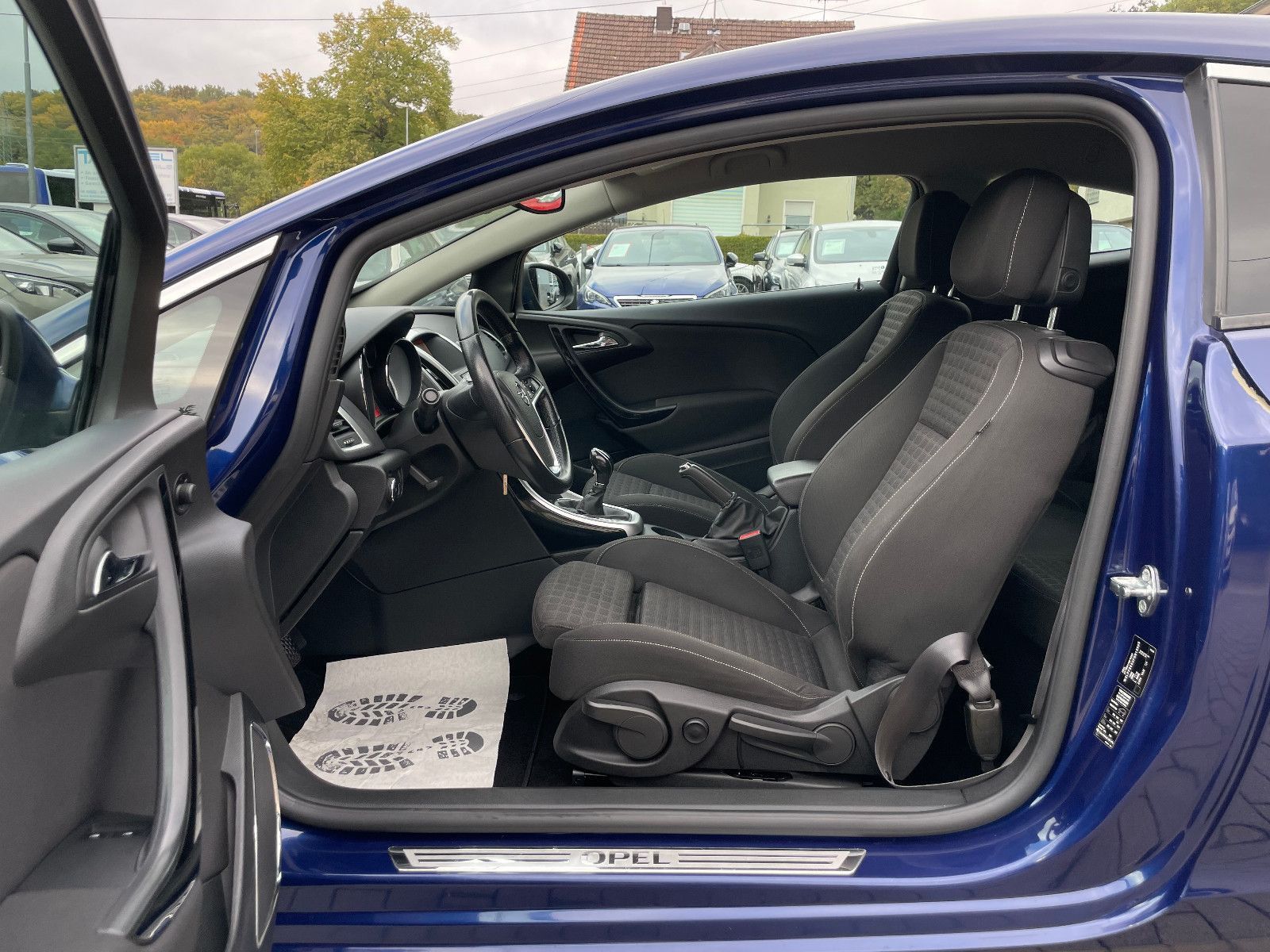 OPEL Astra, 2014, Benzin, 200 PS